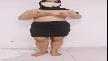 Cewe Kantoran Masturbasi