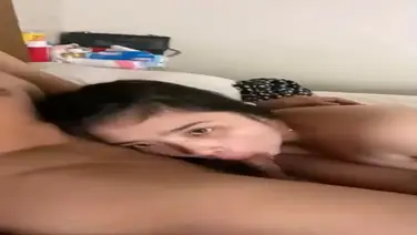 Di BJ Ceweknya Cantik