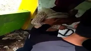 Dokumentasi Ukhti Hijab Cantik Live Bersantai Kasur